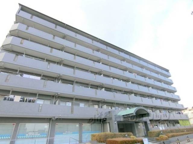 メゾンプルミエール外観写真2