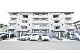 ベル・ドミール南茨木外観写真