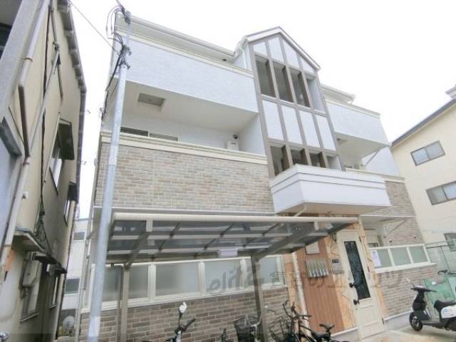 ＫＴＩレジデンス総持寺外観写真1