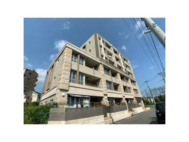 ルンガヴィータ外観写真1