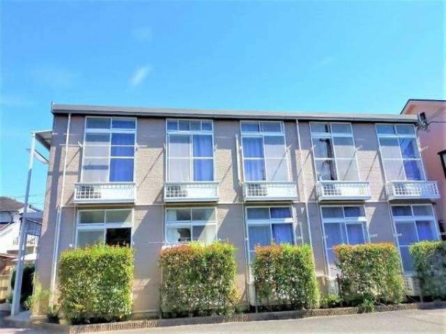 レオパレス春日外観写真1