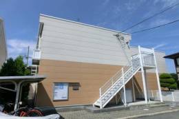 レオパレスＰＯＬＡＲＩＳ外観写真