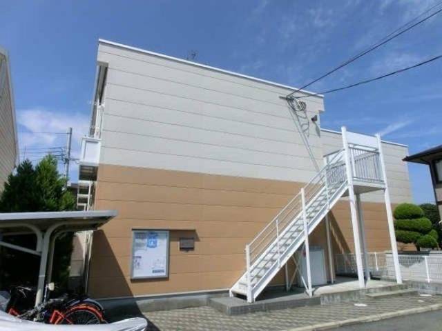 レオパレスＰＯＬＡＲＩＳ外観写真1