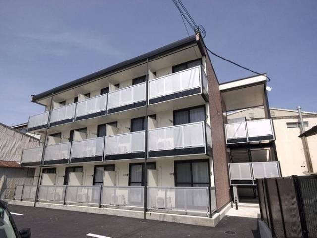 レオパレスあすなろ外観写真1