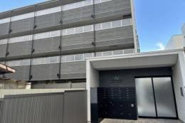 ウェルスクエア茨木春日外観写真