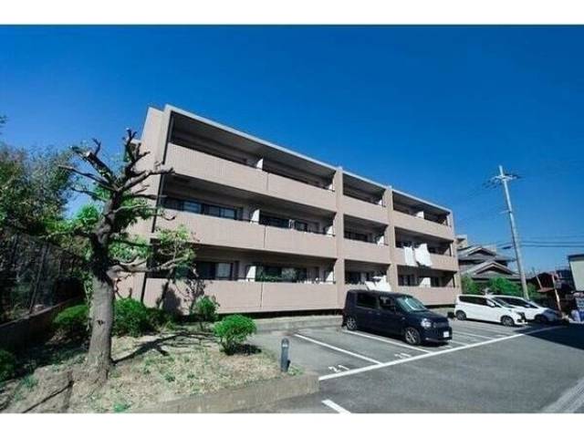 デイグラン千里外観写真1