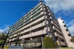 ラウンドスクエア吹田青葉丘外観写真