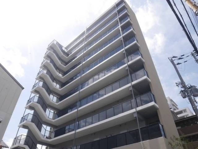 ストーリア茨木外観写真1