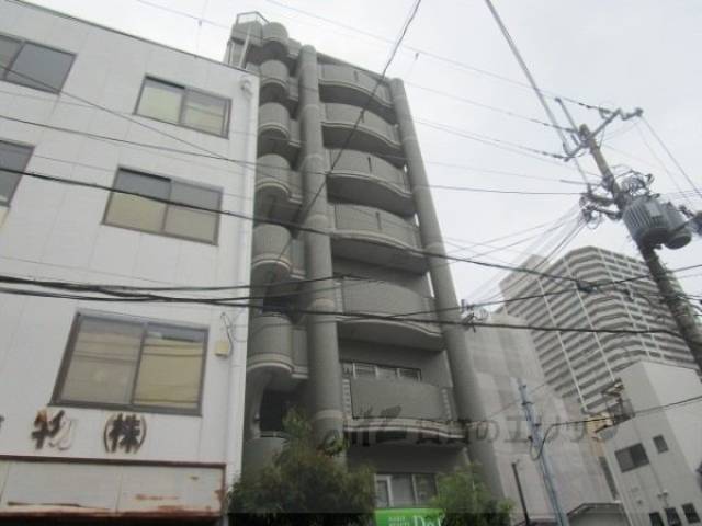 ロイヤル高槻外観写真2