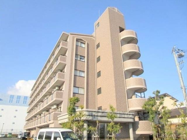 サウザンドマイルズアーク外観写真1