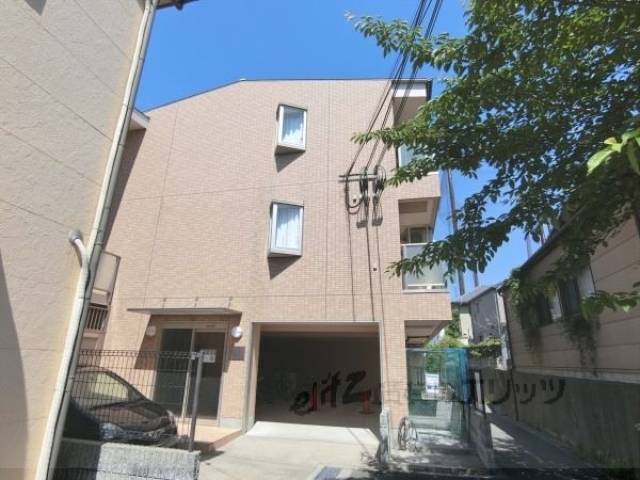 プラスコート西豊川外観写真2