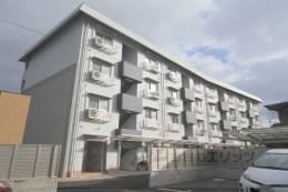 マンション東岡外観写真