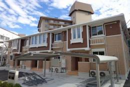 シャルール北春日丘外観写真