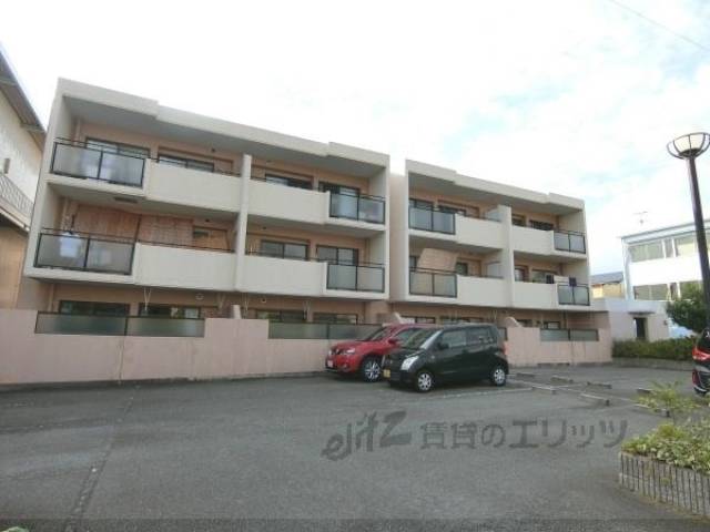 デイグラン茨木外観写真2