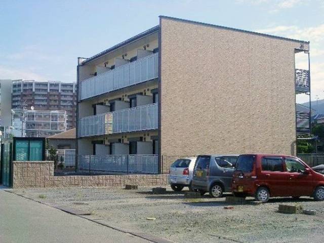 レオネクストボン外観写真1