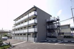 レオパレスセジュール高槻外観写真