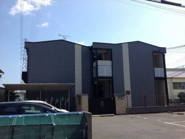 レオパレス滝の華外観写真2