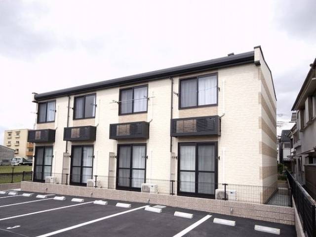 レオパレスＢＥＬＩＳＴＡ鳥飼外観写真1