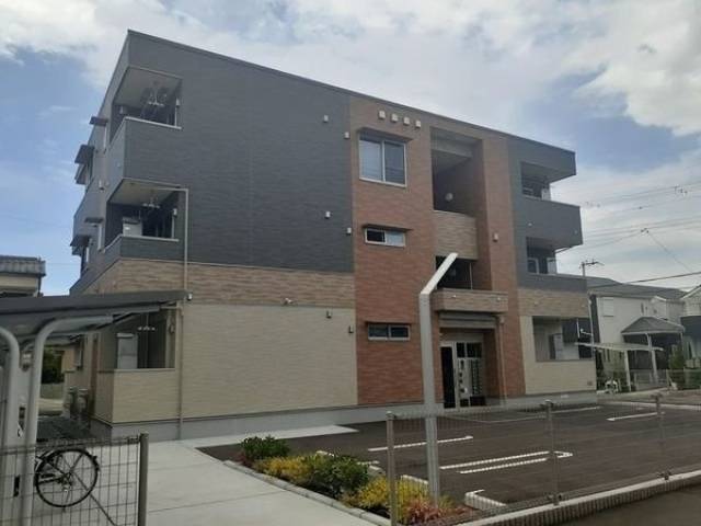 パストラーレ高槻外観写真1