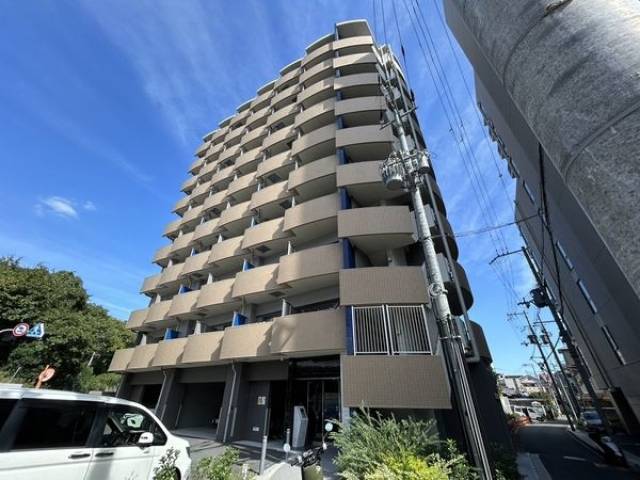 プレサンス江坂ベルフィーヌ外観写真1