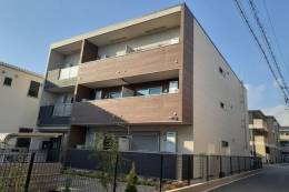 トゥジーテ外観写真