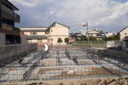 レヴァレンス岸部外観写真