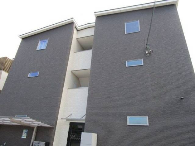 レーヴ茨木元町外観写真2