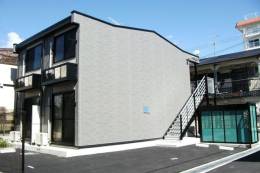 レオパレスプラスパ寿外観写真