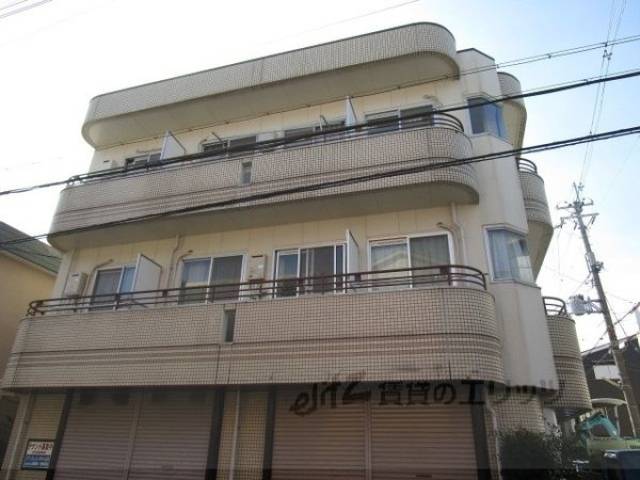 アンフィニィ・上牧外観写真2