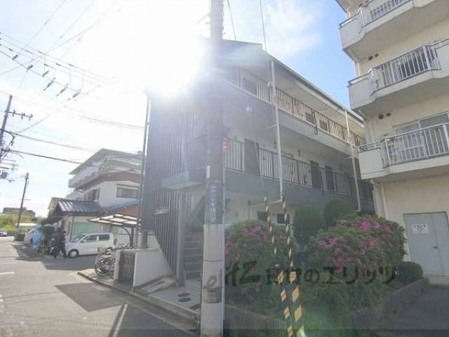 フローレスシャトー外観写真2