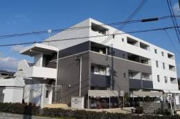 グランデアルベロ外観写真