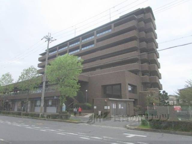 東千里OMパレス1外観写真2