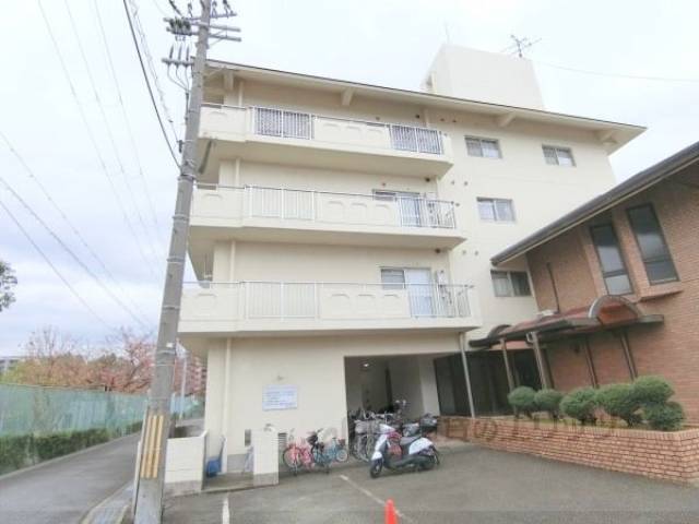 ハイグレード春日外観写真1