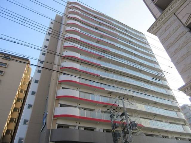 セレニテ江坂グランデ外観写真1