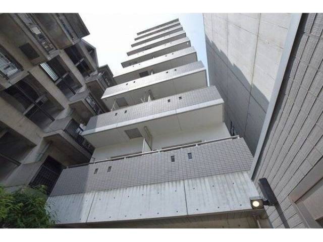 インベスト北梅田外観写真2