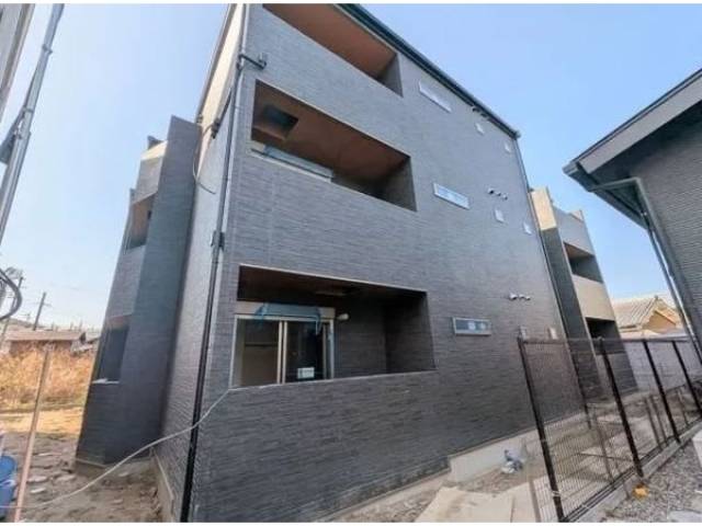 セレニティ豊川A棟外観写真1