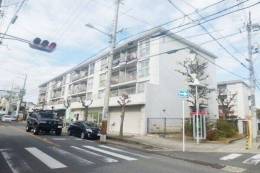 メゾン茨木主原2号棟外観写真