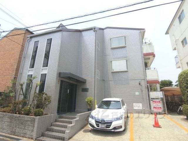 コーポラスムツミ外観写真2