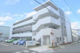 カーサ　クレインフィールド外観写真