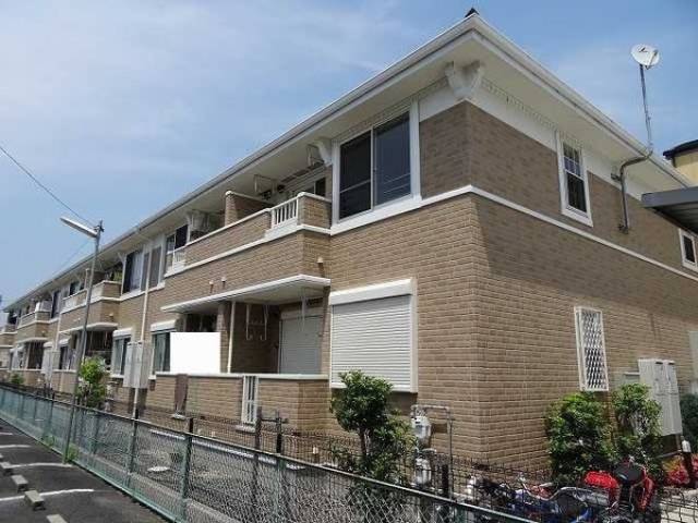 エアリーレジデンス・芝生外観写真1