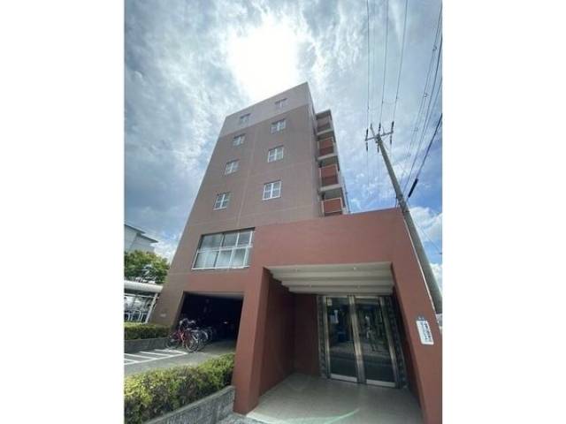 マンション・フォルツーナ外観写真1