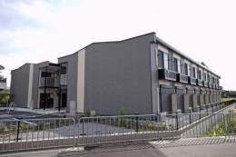 レオパレスフローラ須賀外観写真