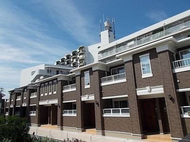 アラバスタ外観写真1