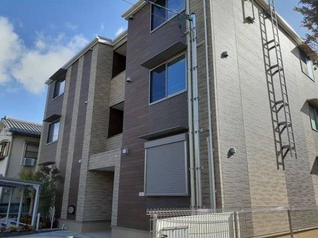 リ・リアン外観写真1