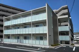 レオネクスト南茨木外観写真