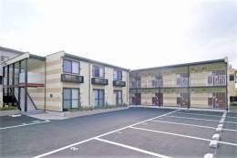 レオパレスクレール外観写真