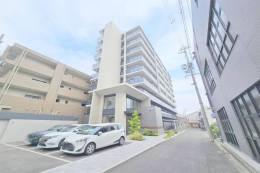 ガーデンクォーツ摂津正雀外観写真