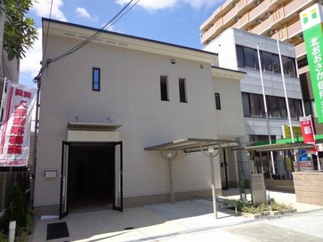 ホワイトスター外観写真1