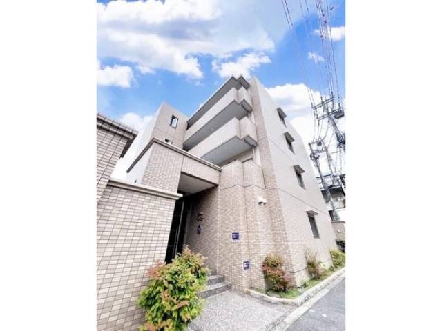 ロワイヤル　ヴァンテ外観写真1