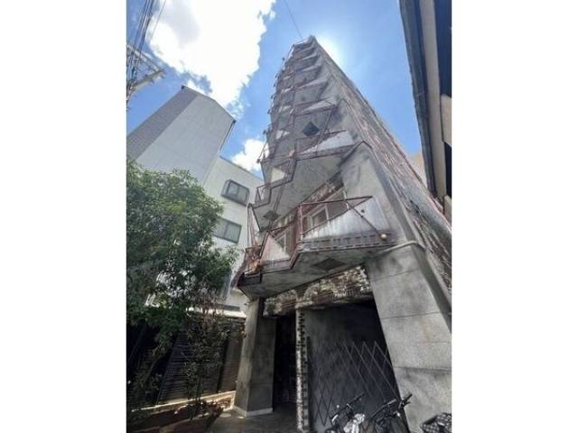 ZEUS 20XX外観写真1